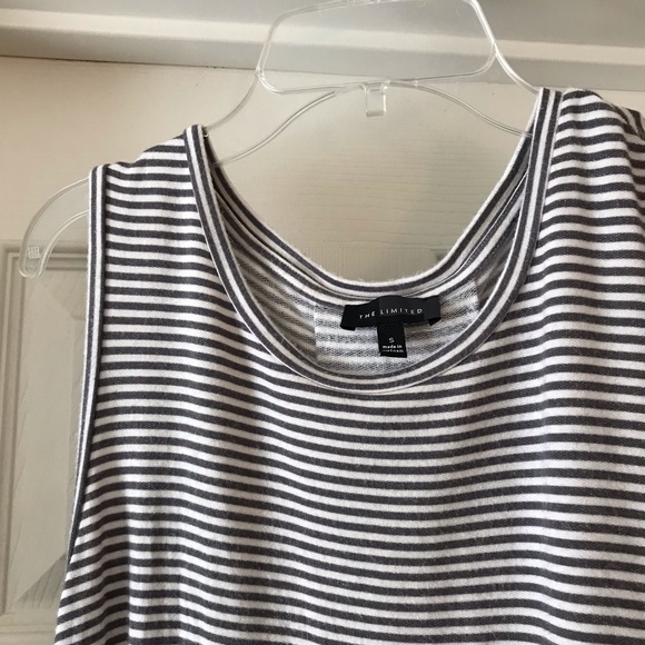 Sleeveless tunic - Picture 2 of 3